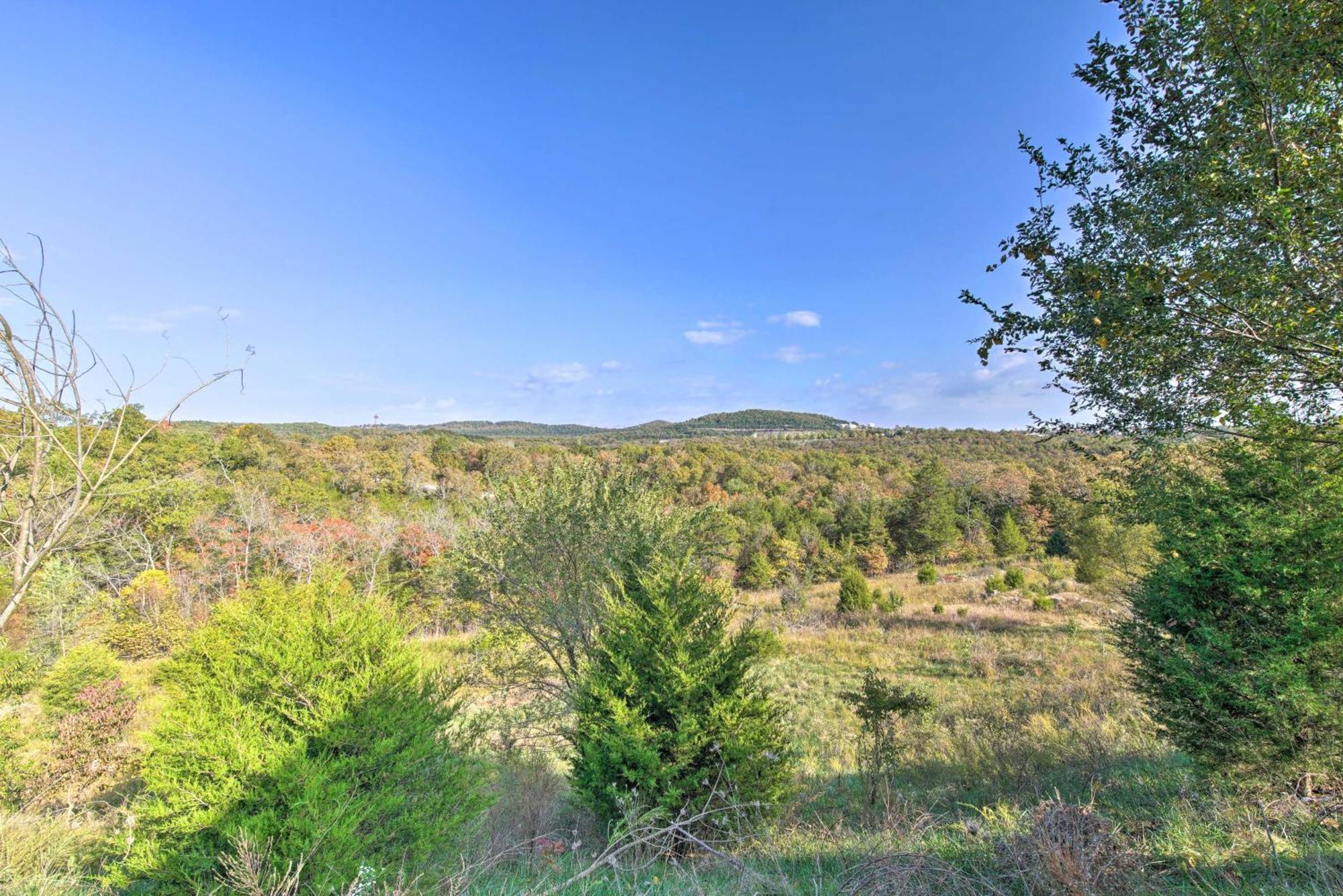 Branson Apartment With Pool - 5 Mi To Marvel Cave! Luaran gambar